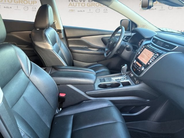 2023 Nissan Murano SL