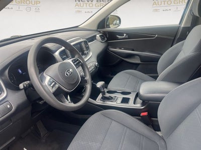2020 Kia Sorento LX