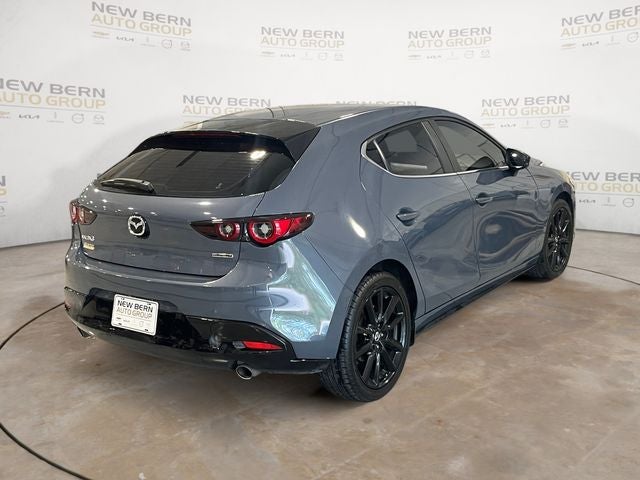 2022 Mazda Mazda3 Carbon Edition