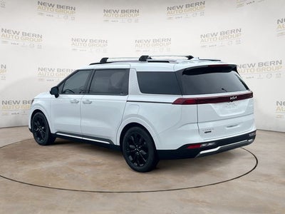 2024 Kia Carnival SX
