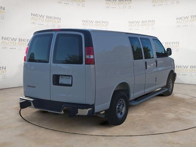 2025 Chevrolet Express 2500 Work Van Cargo