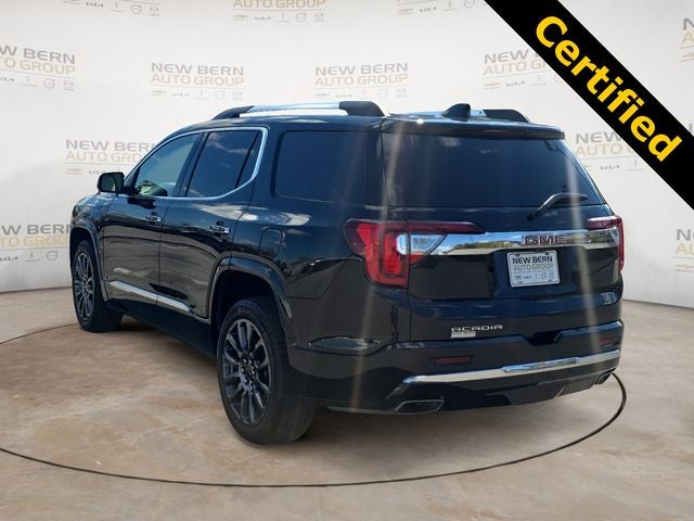 2023 GMC Acadia Denali