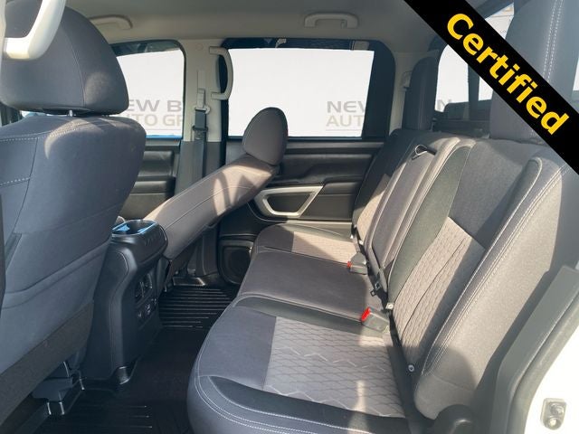 2024 Nissan Titan XD SV