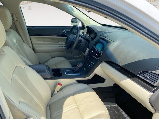 2019 Lincoln MKT Standard