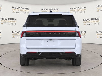 2027 Lincoln Navigator Reserve
