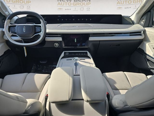 2026 Lincoln Navigator L Reserve