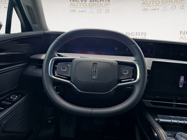 2026 Lincoln Nautilus Premiere - Photo 12