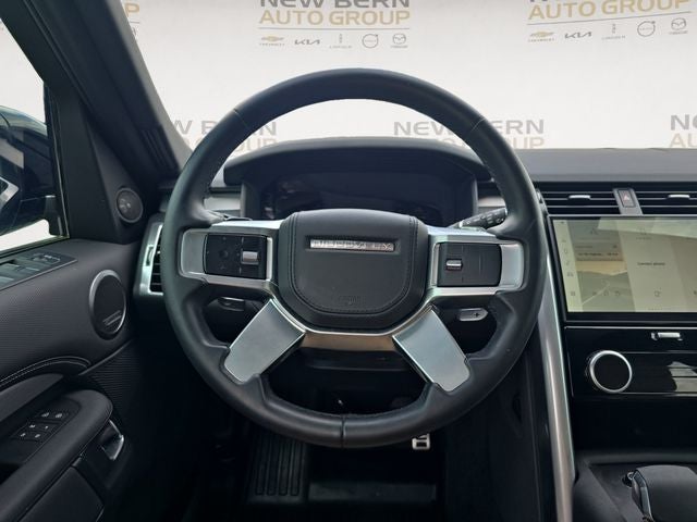 2024 Land Rover Discovery Dynamic SE
