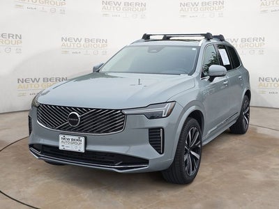 2025 Volvo XC90 B6 Core 2025.5