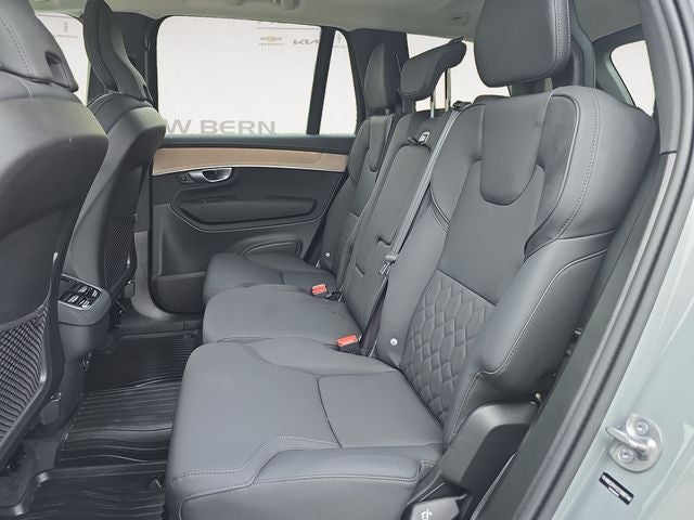 2025 Volvo XC90 B6 Core 2025.5