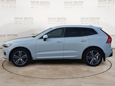2021 Volvo XC60 T5 Momentum