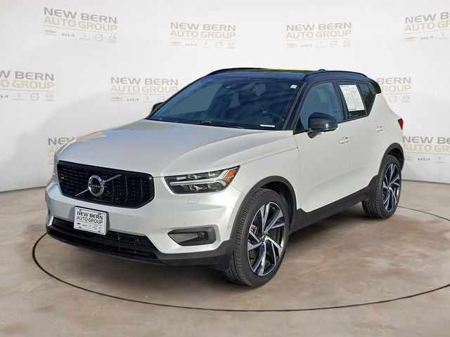 2021 Volvo XC40