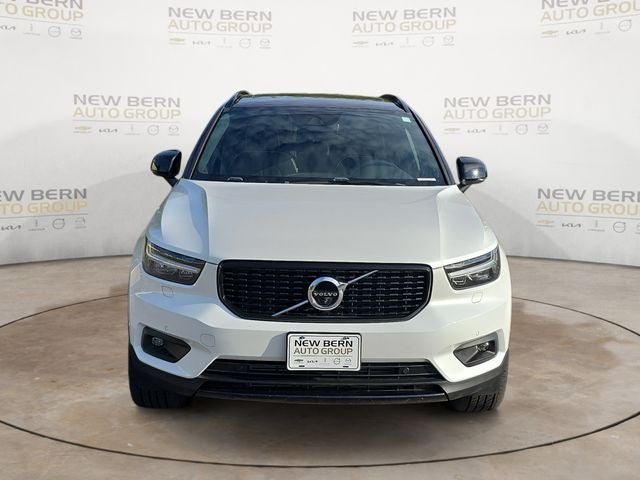 2021 Volvo XC40 R-Design
