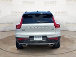 2020 Volvo XC40 R-Design
