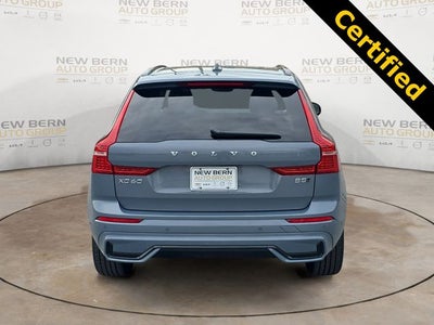 2023 Volvo XC60 B5 Plus Dark Theme