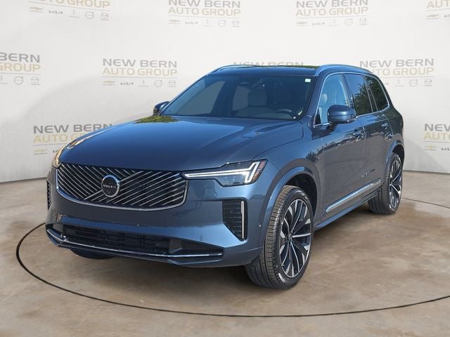 2025 Volvo XC90 B5 Plus 2025.5