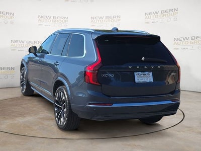 2025 Volvo XC90 B5 Plus 2025.5