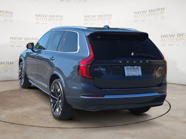 2025 Volvo XC90 B5 Plus 2025.5