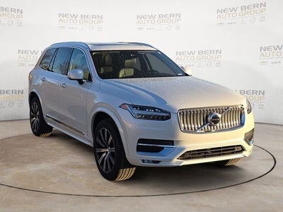 2025 Volvo XC90 B5 Core