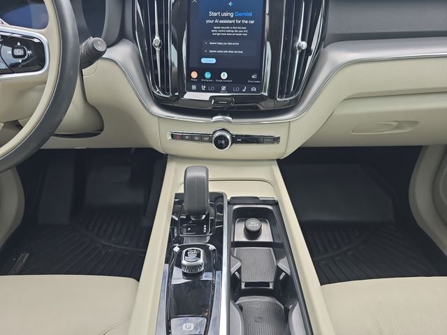 2025 Volvo XC60 B5 Core