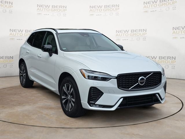 2025 Volvo XC60 B5 Core