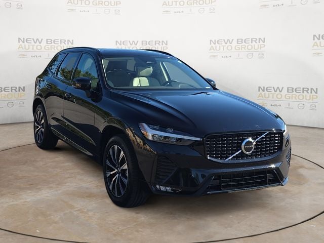 2025 Volvo XC60 B5 Core