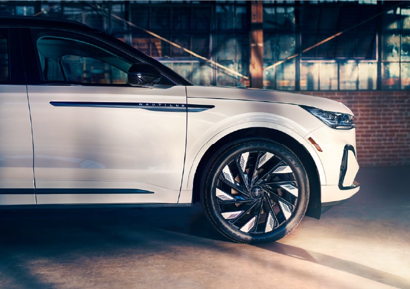 The wheels of the available Jet Appearance Package are highlighted. | Lincoln of New Bern in New Bern NC