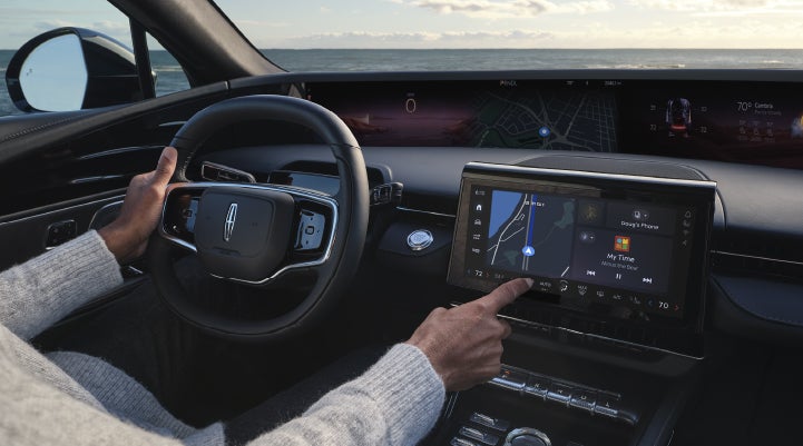The driver of a 2026 Lincoln Nautilus® SUV interacts with the new Lincoln Digital Experience. | Lincoln of New Bern in New Bern NC