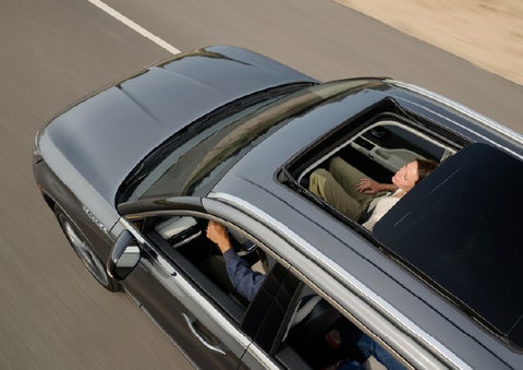 The available panoramic Vista Roof® of a 2027 Lincoln Aviator® SUV is open. | Lincoln of New Bern in New Bern NC