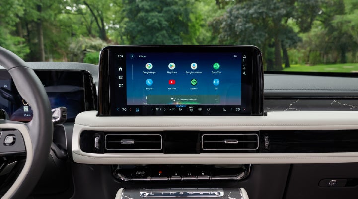 The center touchscreen inside a 2027 Lincoln Aviator® Black Label™ SUV | Lincoln of New Bern in New Bern NC