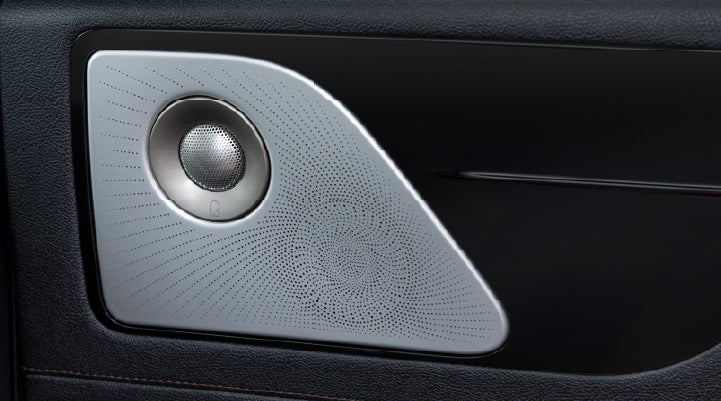 A close-up view of the available Revel® Ultima 3D Audio System. | Lincoln of New Bern in New Bern NC